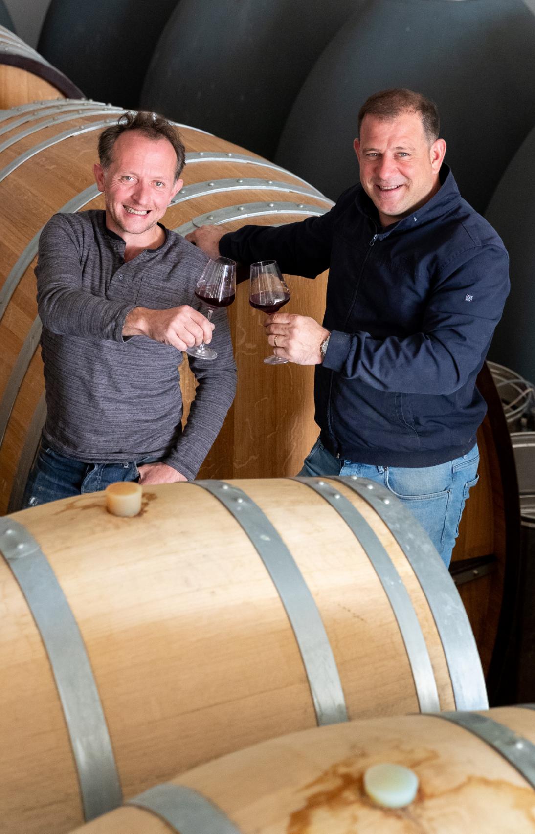 symbole séparateur croix dorée